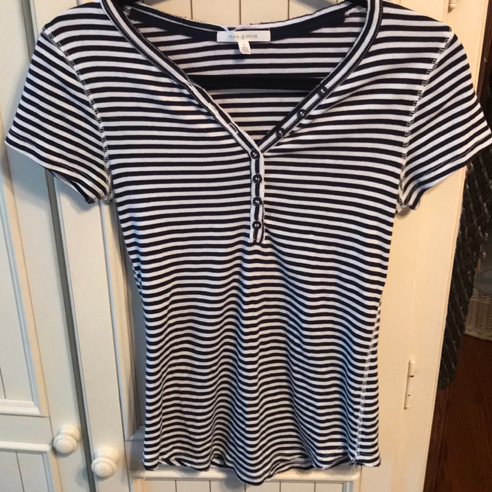 Anthropologie Tee Shirt